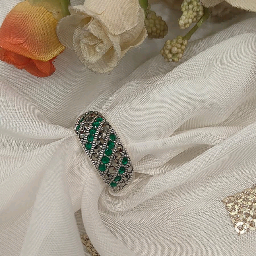 Marcasite Green Band